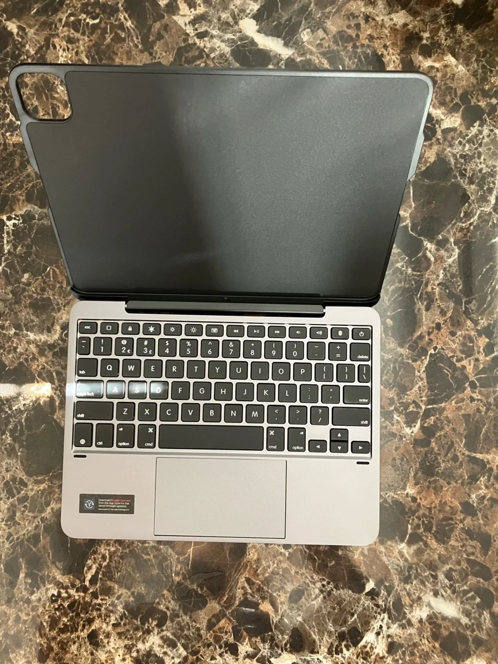 Brydge Air MAX+ Wireless Keyboard Case with Trackpad for iPad Air 11